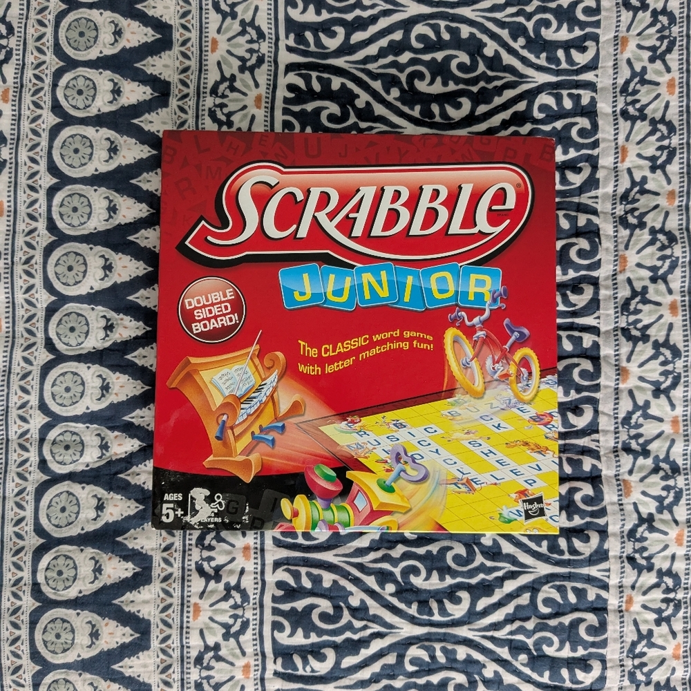 β Scrabble Junior Double-sided Board Game